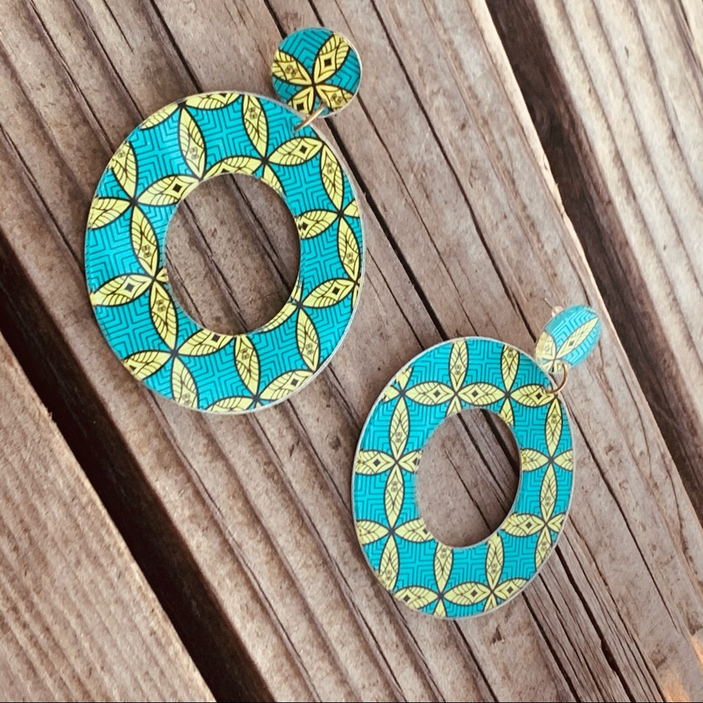 AFRICAN Acrylic Earrings With Gift Bag